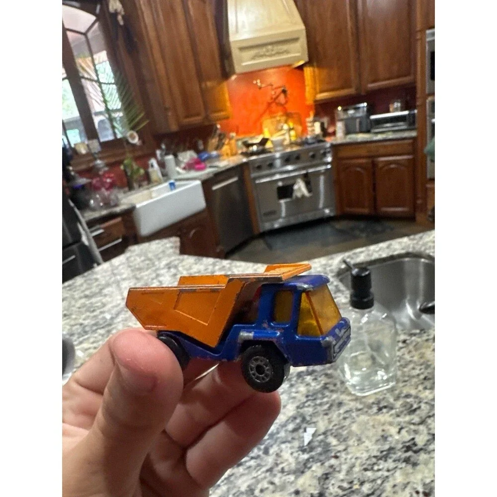 Vintage 1970s-1980s Hot Wheels & Matchbox Collection w/ Case Redlines Rolamatic